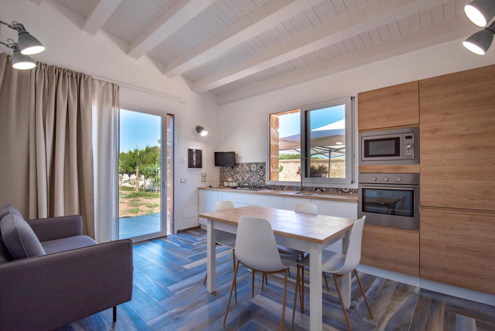 Villa Del Papiro Charme Apartments 阿沃拉 外观 照片